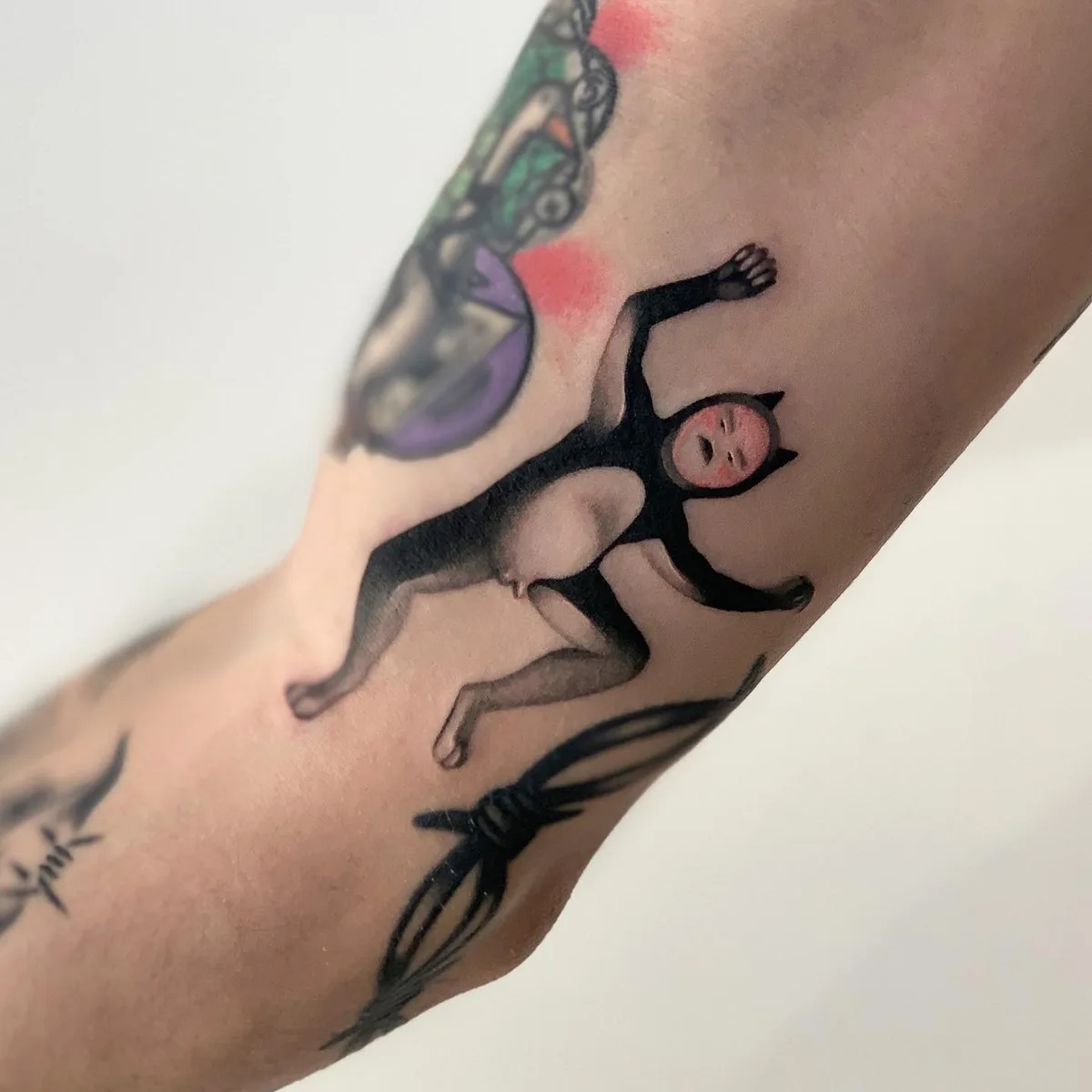 Mestre de tatu de Moscou Daши Ебалотная