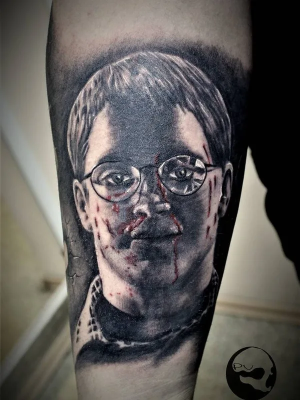 black and grey realism tatuaje en forearm #26795 | Tatuador Виктор Павлюченко