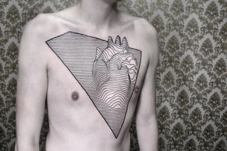 Tattoo artist Chaim Machlev