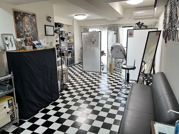 Fineline Tattoo & Piercing Tokyo