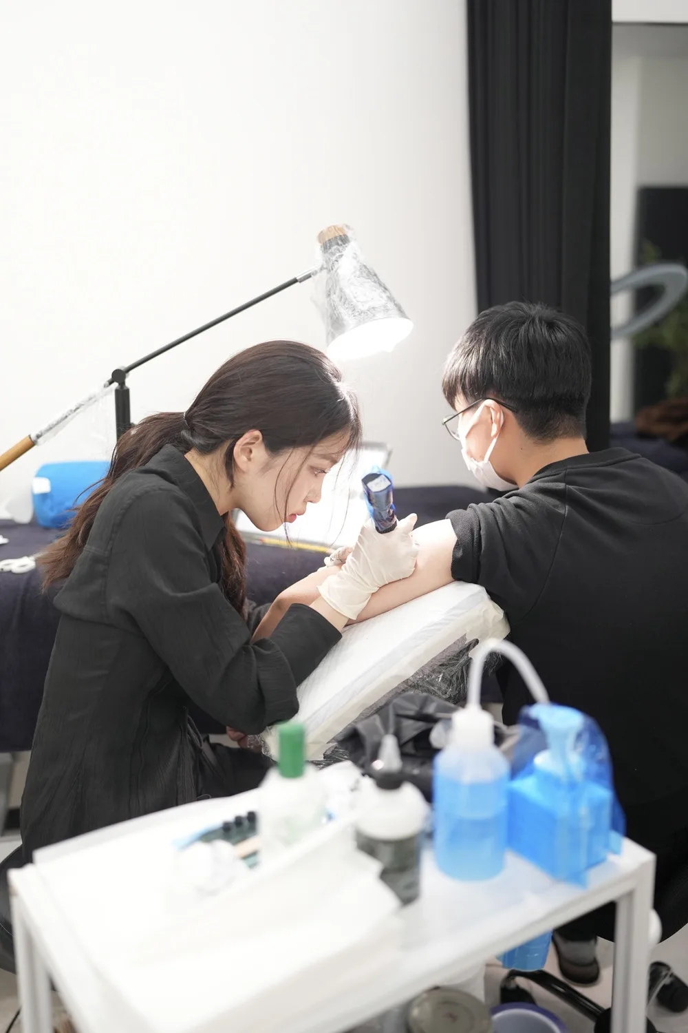 tattoo 艺术家 Foret