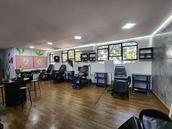 Gang Monkey • Tattoo Studio