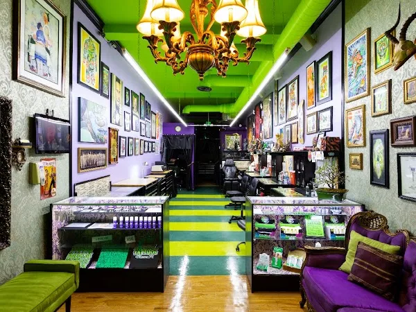 Green Machine Tattoos & Body Piercing