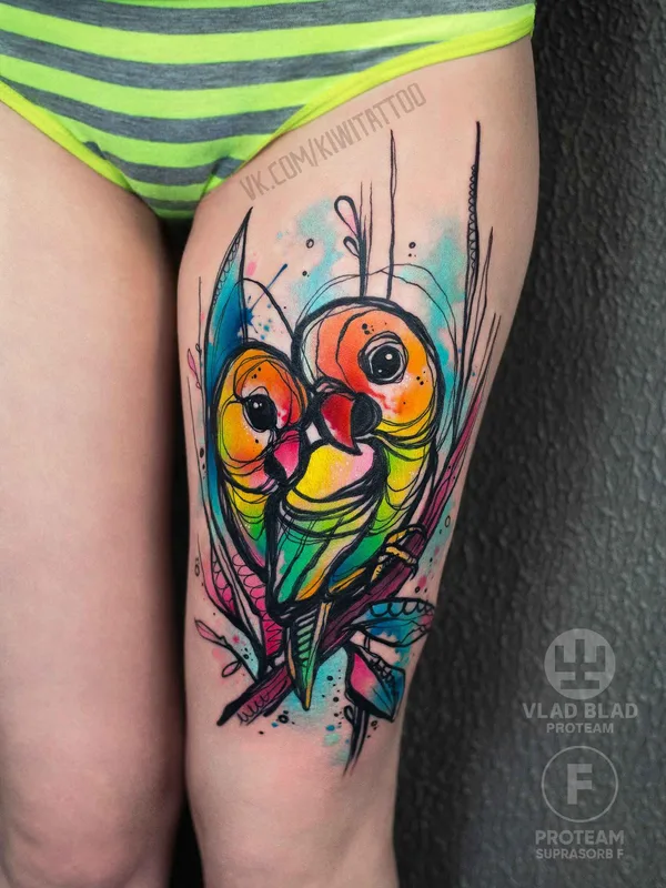 female color watercolor татуировка на thigh #11489 | Тату мастер Виктория KIWI Григорьева