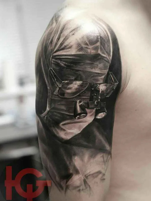 black and grey realism Tatuaggio su upper arm #3532 | Tatuatore Иван Юг