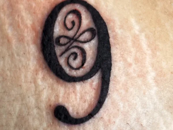 Heart and Skull Tattoo Parlor