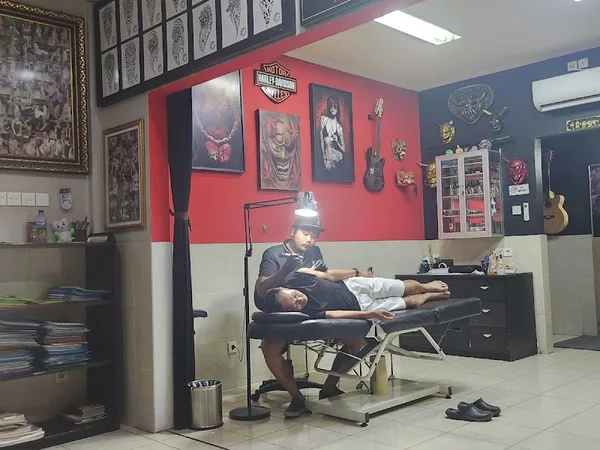 Holy Ink Tattooshop