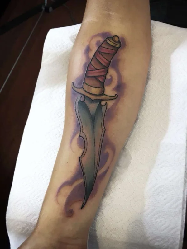 color traditional tatouage sur forearm #22215 | Artiste tatoueur Зеленов Сергей Михайлович