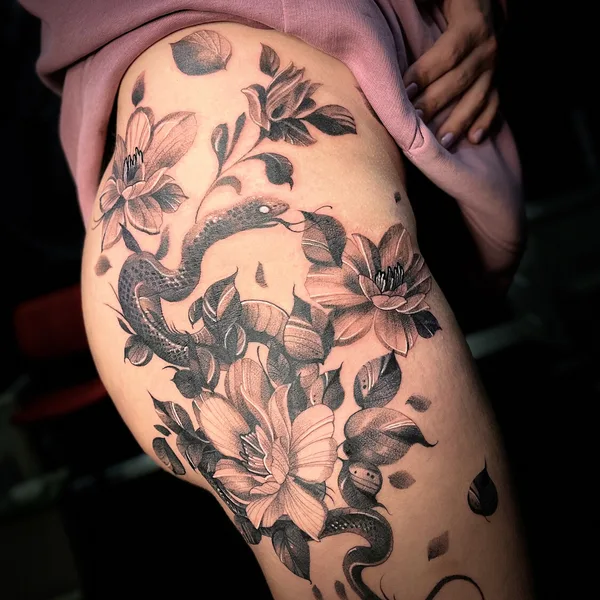whipshading tattoo by Сергей Черный in Moscow