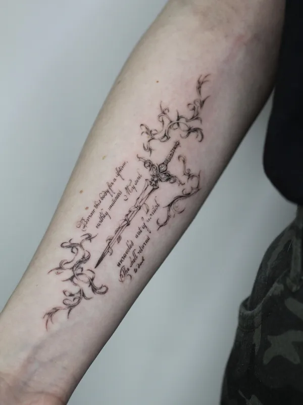 black fineline татуировка на forearm #91968 | Тату мастер Диана Унамун