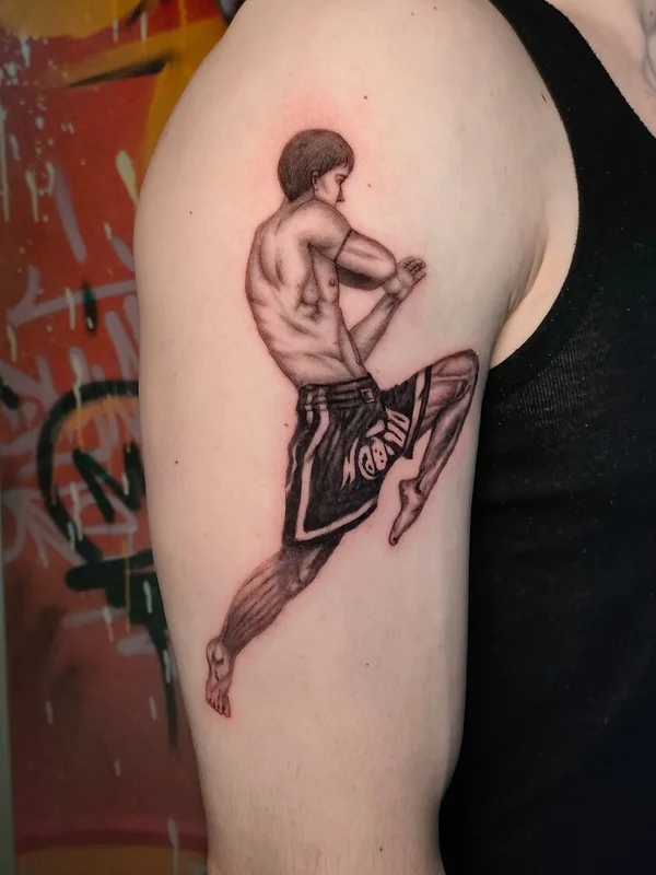 male black and grey realism татуировка на bicep #91996 | Тату мастер Lidia Shiryaeva