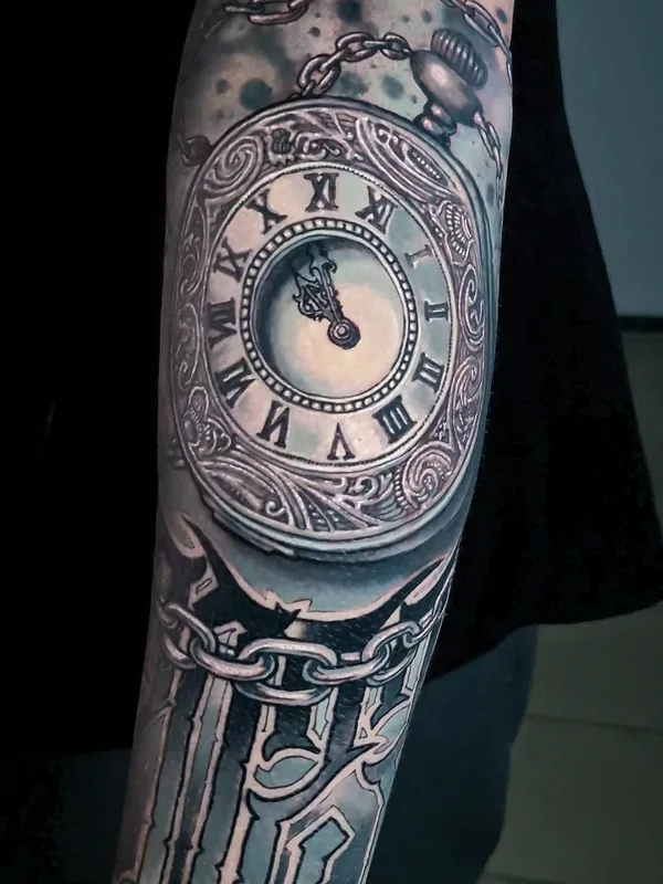 black and grey black and grey Tatuagem em forearm #91444 | Tatuador Рома Ро