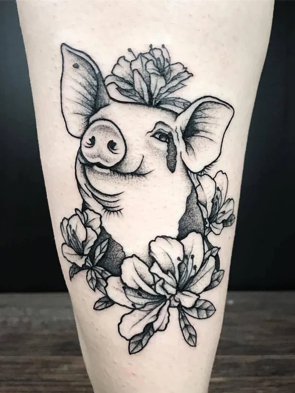 black and grey blackwork татуировка на calf #99262 | Тату мастер Ruby Gore