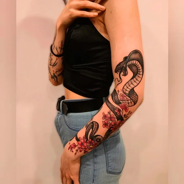 Graphic tattoo by Роберт Гильман in Челябинск