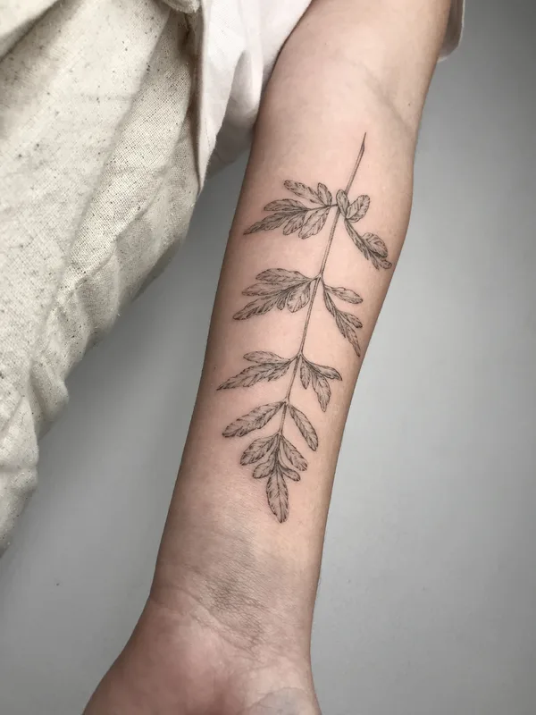 black fineline 타투 부위 forearm #91371 | 타투이스트 Irina Bullet