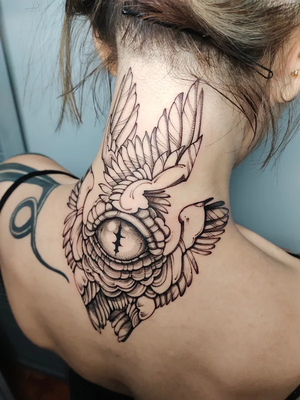 female black blackwork 타투 부위 back of neck #91374 | 타투이스트 Irina Bullet