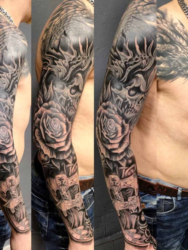 male black and grey black and grey татуировка на full sleeve #91545 | Тату мастер Lucifer Yucia