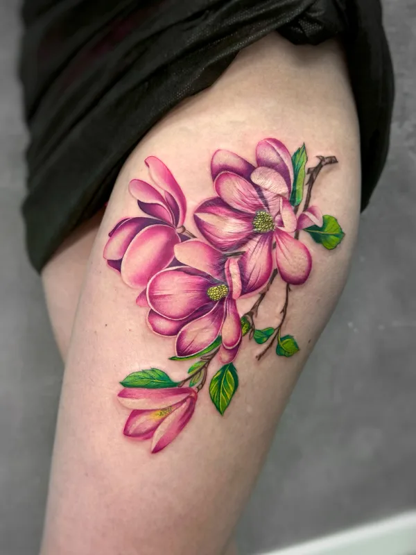 female color realism Tatuaggio su thigh #91565 | Tatuatore Олеся Фрайдлин
