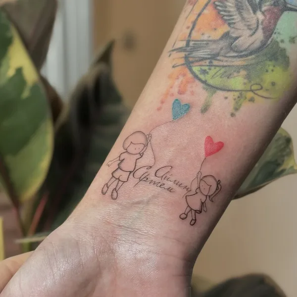Feminine tattoo by Эльвира Володарская in Новосибирск