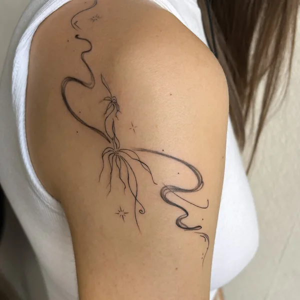 Feminine tattoo by Эльвира Володарская in Новосибирск