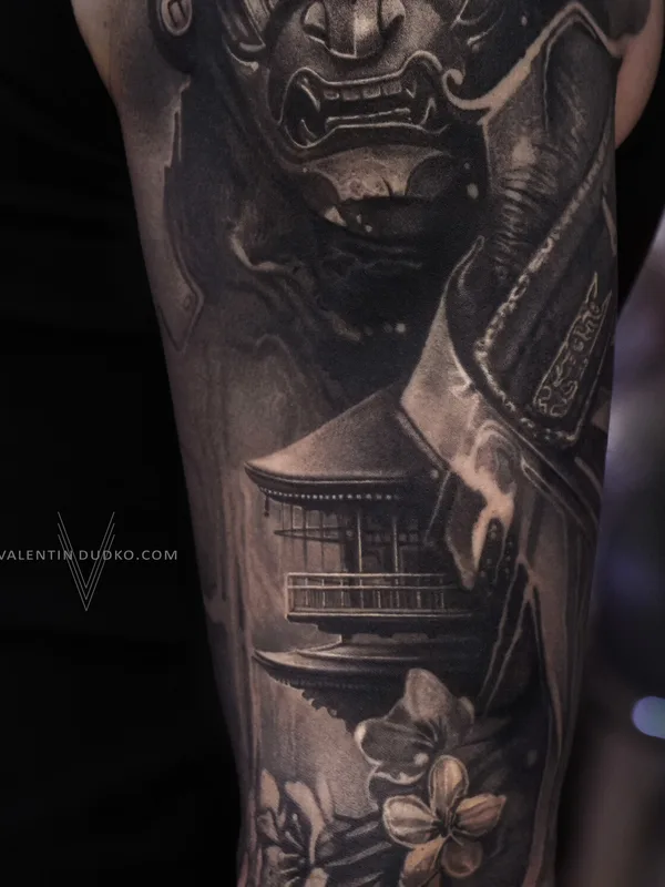 black and grey black and grey татуировка на bicep #93896 | Тату мастер Valentin DUDKO
