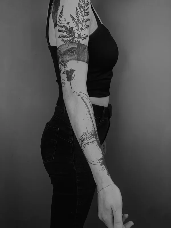 female black and grey blackwork 타투 부위 full sleeve #91886 | 타투이스트 Vita Sokolova