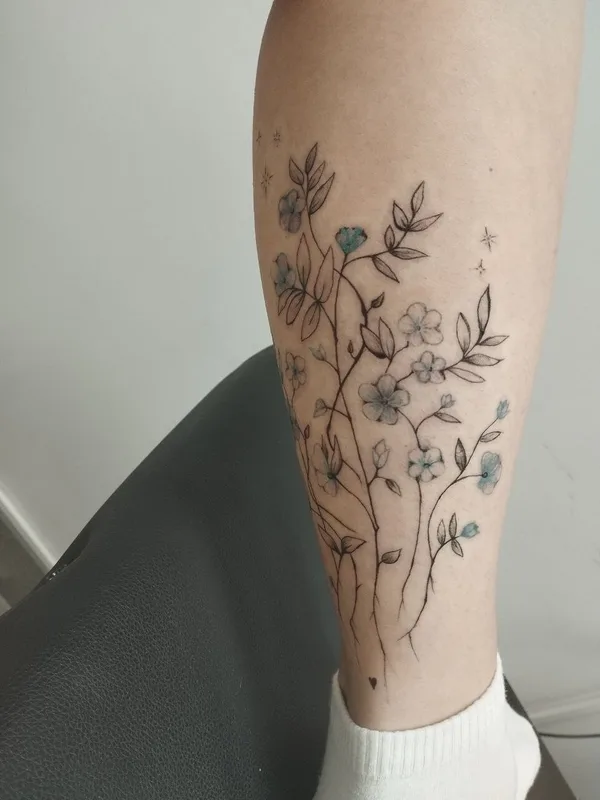 female color fineline татуировка на calf #91913 | Тату мастер Leila Askerova