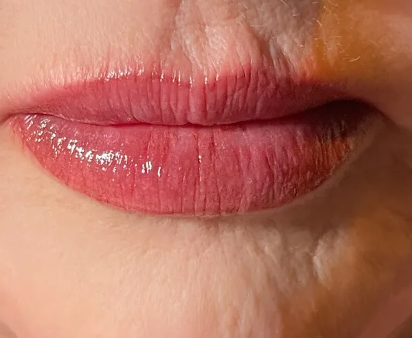 female color whipshading Tatuagem em face #97704 | Tatuador Florence 