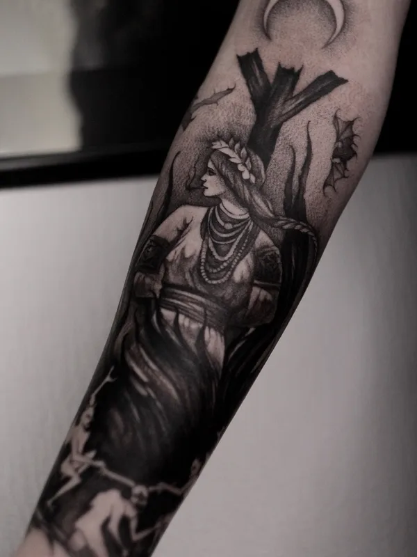 female black and grey black and grey татуировка на forearm #92080 | Тату мастер Милена Кресс