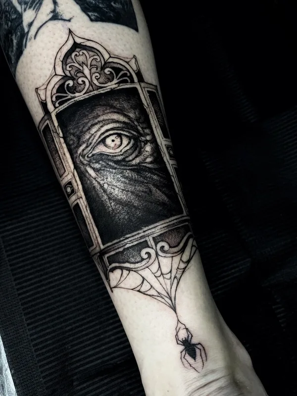 black and grey blackwork татуировка на forearm #92083 | Тату мастер Милена Кресс