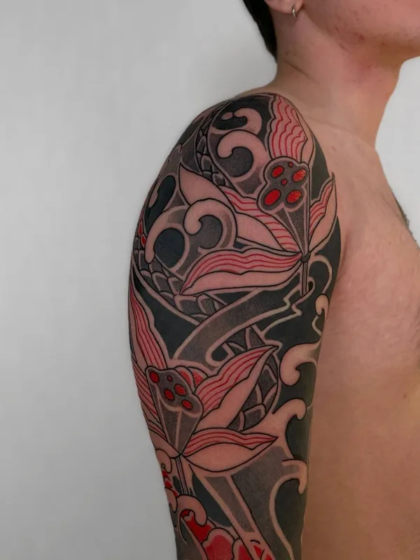 male black japanese tatuaje en shoulder #92170 | Tatuador Иван Шляпников