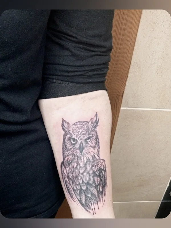 black and grey realism татуировка на forearm #92299 | Тату мастер Сергей Медведчиков