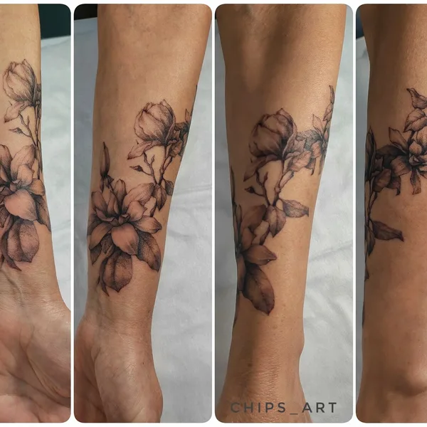 Abstract tattoo by Anna Chepusenko in Moscow