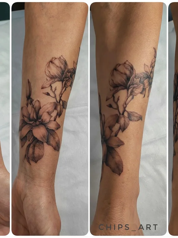female blackandgrey botaniс татуировка на forearm #92649 | Тату мастер Anna Chepusenko