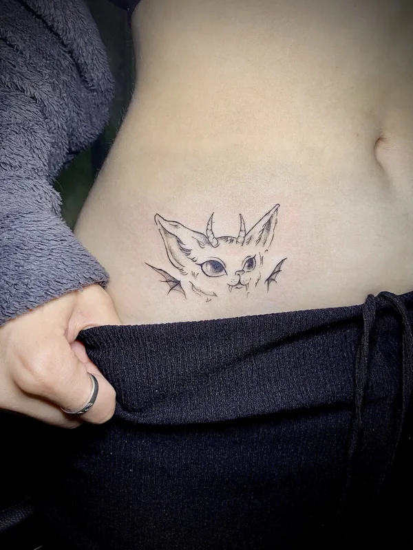 female color linework 타투 부위 stomach #93222 | 타투이스트 Yulia  Dardiker 