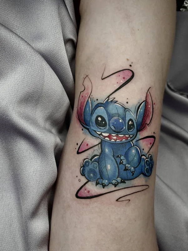 female color watercolor tatuaje en forearm #92875 | Tatuador Алиса Лисова