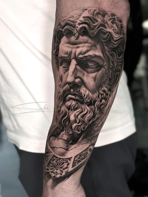 black and grey realism tatuaje en forearm #92967 | Tatuador Viacheslav Danh