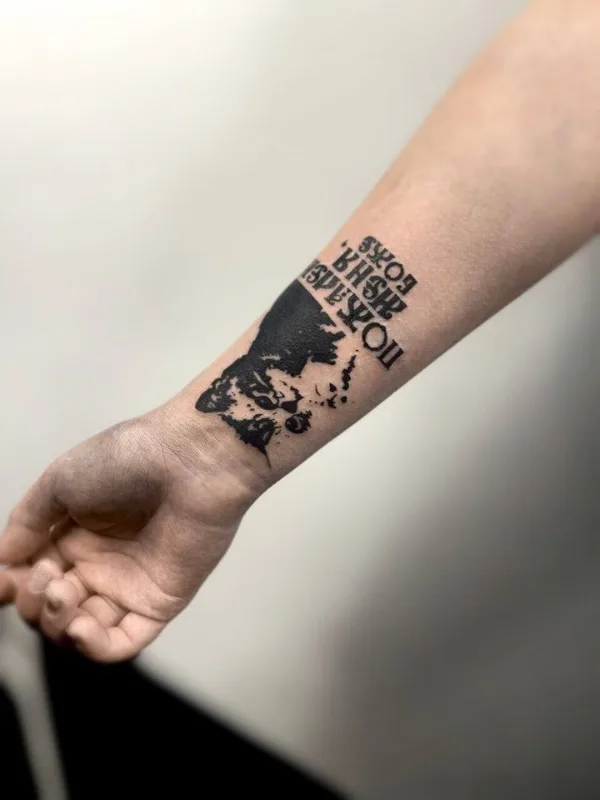 female black blackwork Tatuagem em arm #93178 | Tatuador GRAN