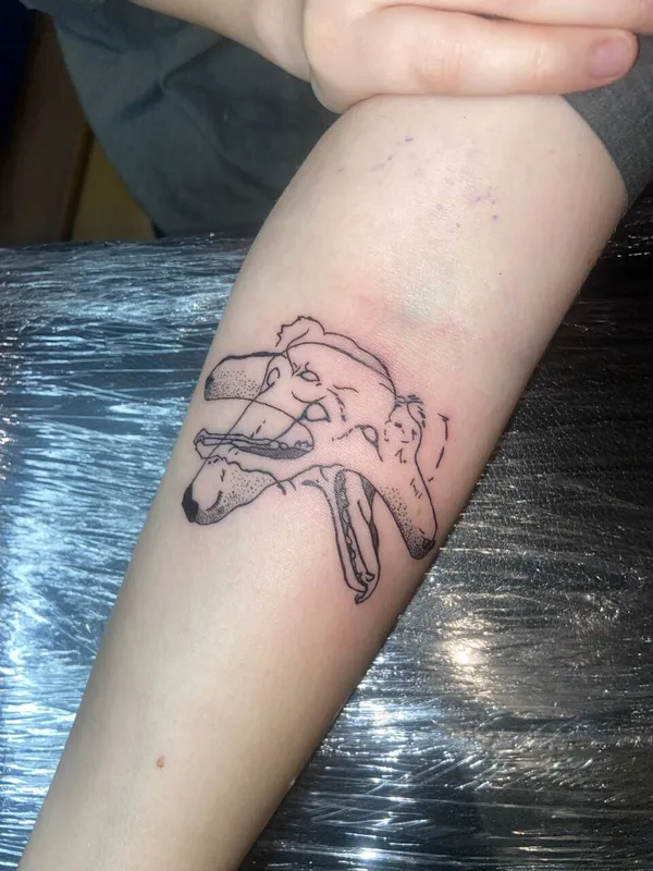 black linework Tatuagem em forearm #93499 | Tatuador Кирилл Стремоухов