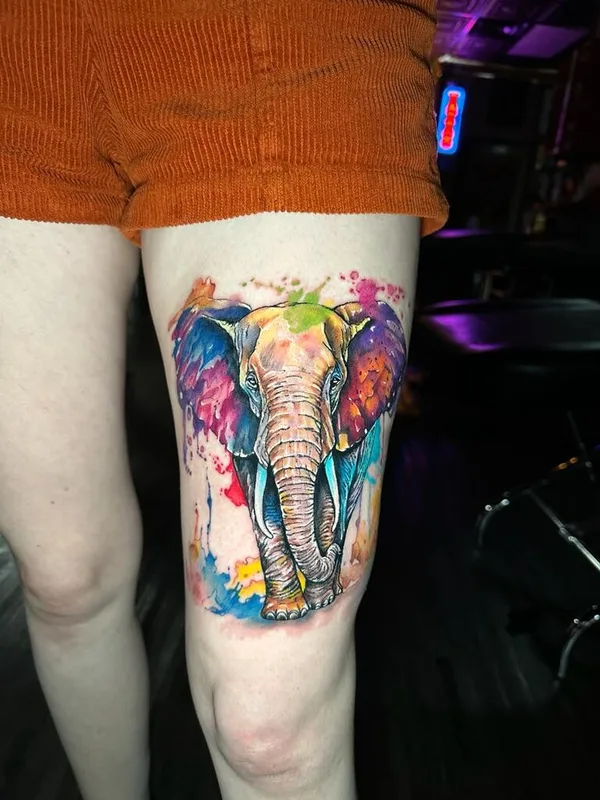 female color watercolor Tatuagem em thigh #97471 | Tatuador Neto Tattoo Florida