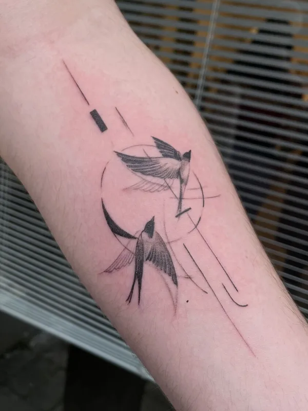 black and grey linework татуировка на forearm #100878 | Тату мастер Nagehan Fenman