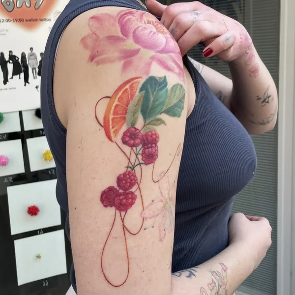 Иллюстративная tattoo by Nagehan Fenman in Стамбул