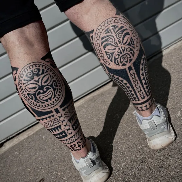 Ornamental tattoo by Дарья Гречко in Волгодонск