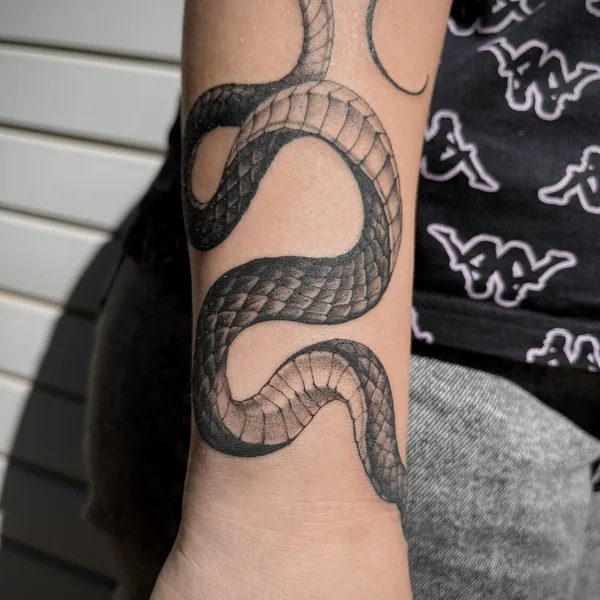 Ornamental tattoo by Дарья Гречко in Волгодонск