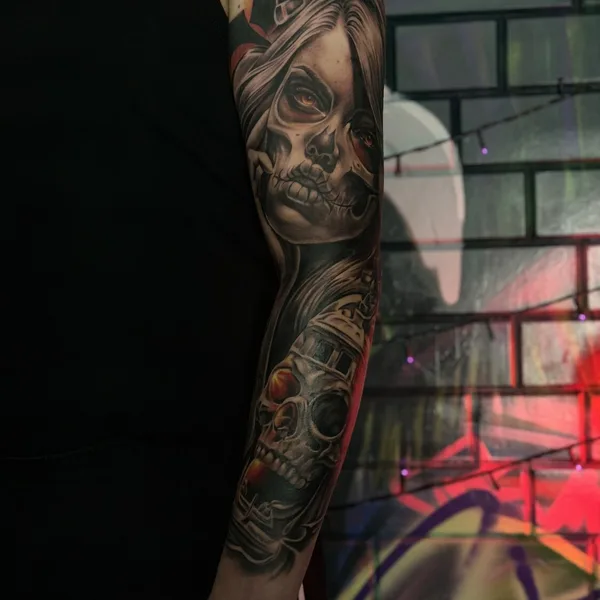 Graphic tattoo by Olesya Wargo in Сочи