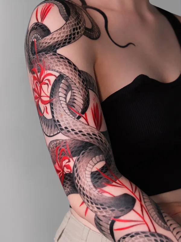 female color illustrative татуировка на full sleeve #96002 | Тату мастер Ivan Baiun