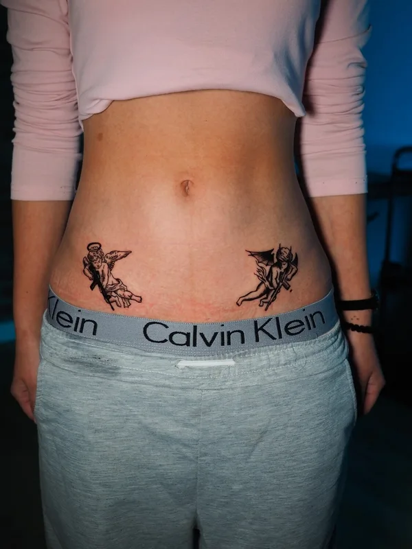female black blackwork Tatuaggio su hip #96514 | Tatuatore Андрей Лапшин