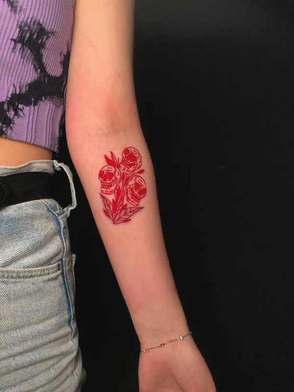 female color illustrative татуировка на forearm #96729 | Тату мастер Симон Меливар