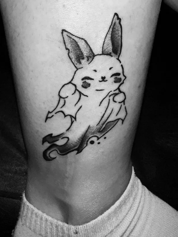 black and grey blackwork татуировка на calf #99246 | Тату мастер Дарья Янушкевич 