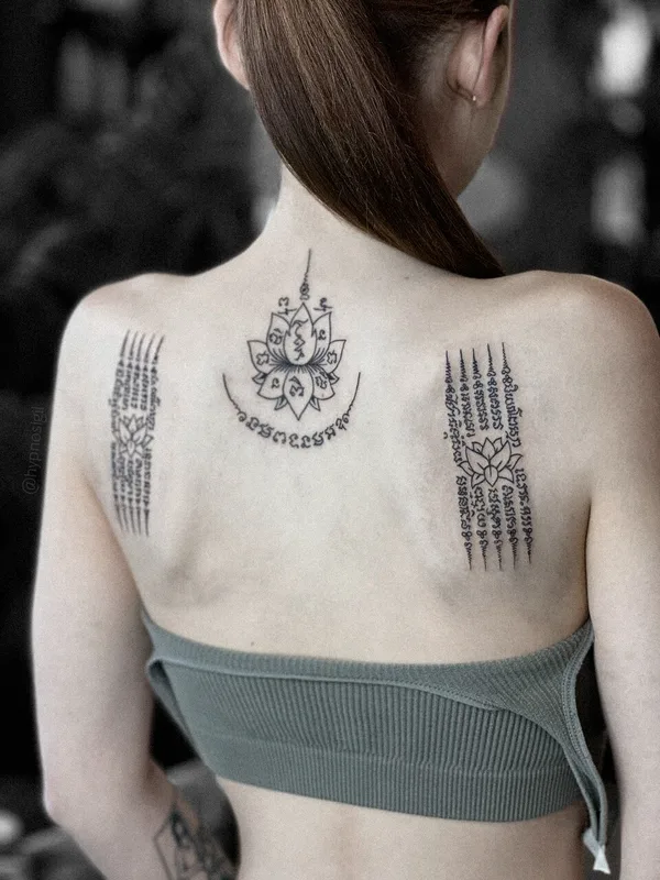 female black linework татуировка на upper back #97082 | Тату мастер Мария Наумова
